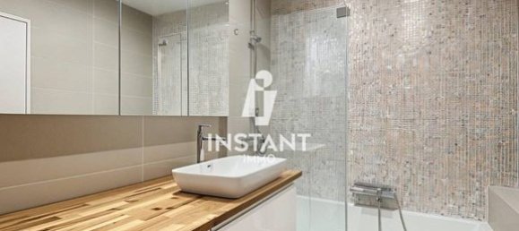 4 bedrooms Apartment in Charenton-le-Pont, France No. 170179 9