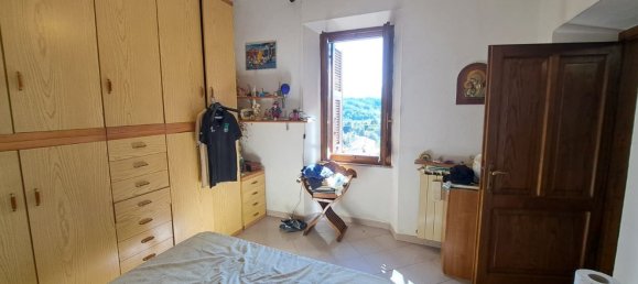 4-salle Maison à Licciana Nardi, Italy No. 267672 18