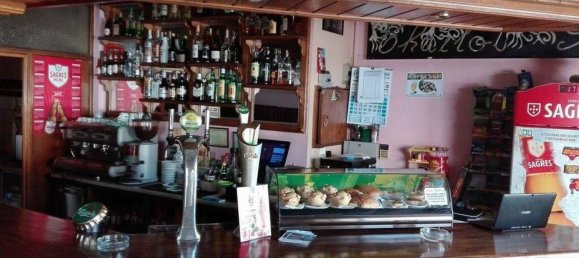 90m² Commercial property in Covilha, Portugal No. 143733 24