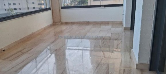 3 Schlafzimmer Wohnung in Alicante, Spain, Nr. 139709 9