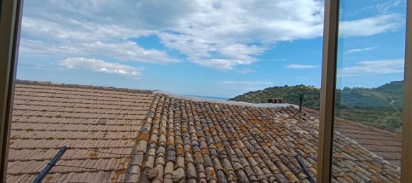 4 rooms House in Rocca Imperiale, Italy No. 281208 2