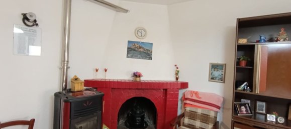 4 rooms House in Rocca Imperiale, Italy No. 281208 4