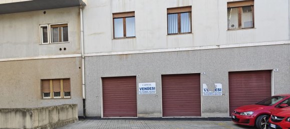  عقار تجاري في Cagliari, Italy 300متر مربع رقم 59850 8