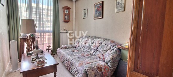 2 bedrooms Apartment in Maurepas, France No. 334112 5