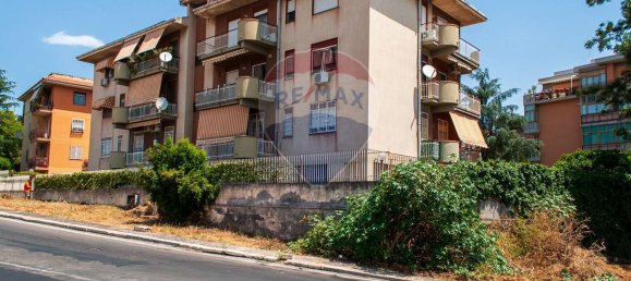 4 rooms Apartment in Catania, Italy No. 273934 4