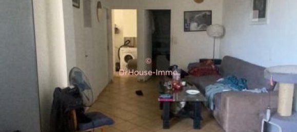 2 bedrooms Apartment in Viry-Chatillon, France No. 135731 3