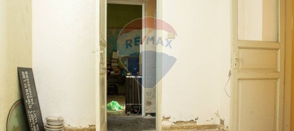 4 bedrooms House in Nizza di Sicilia, Italy No. 311639 5