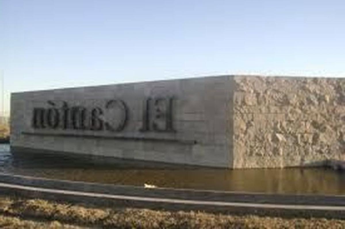  Land in Escobar, Argentina No. 49169