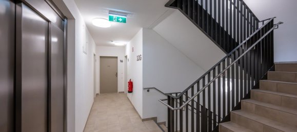 35m² Commercial property in Rudolfsheim-Funfhaus, Austria No. 129965 11