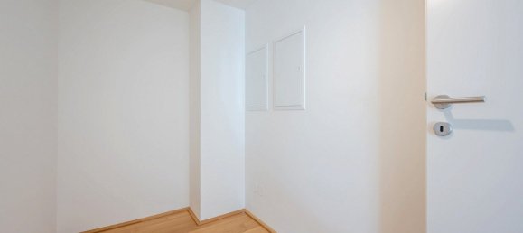 35m² Commercial property in Rudolfsheim-Funfhaus, Austria No. 129965 8