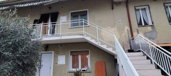 2 bedrooms House in Gorizia, Italy No. 162918 2