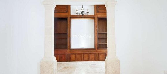 425m² Office in Sliema, Malta No. 11950 4