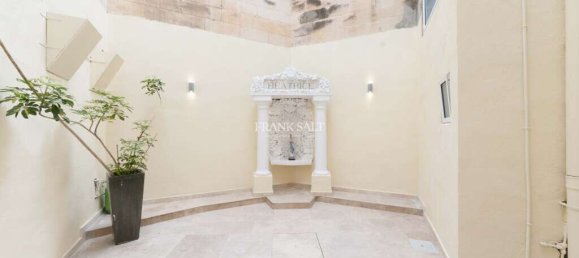 425m² Office in Sliema, Malta No. 11950 13