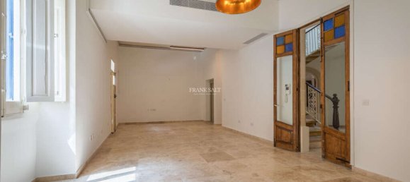 425m² Office in Sliema, Malta No. 11950 21