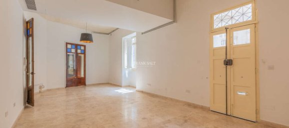 425m² Office in Sliema, Malta No. 11950 20
