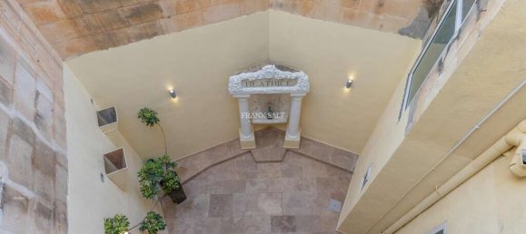 425m² Office in Sliema, Malta No. 11950 26