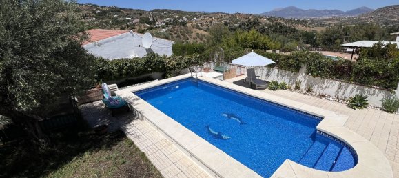 3 bedrooms House in Alhaurin el Grande, Spain No. 140581 17