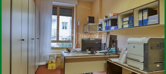 3 Schlafzimmer Wohnung in Varese, Italy, Nr. 135726 17