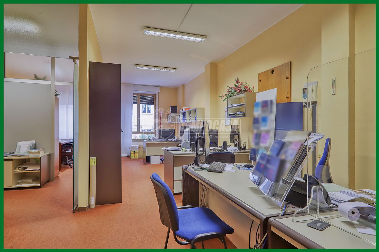 3 Schlafzimmer Wohnung in Varese, Italy, Nr. 135726