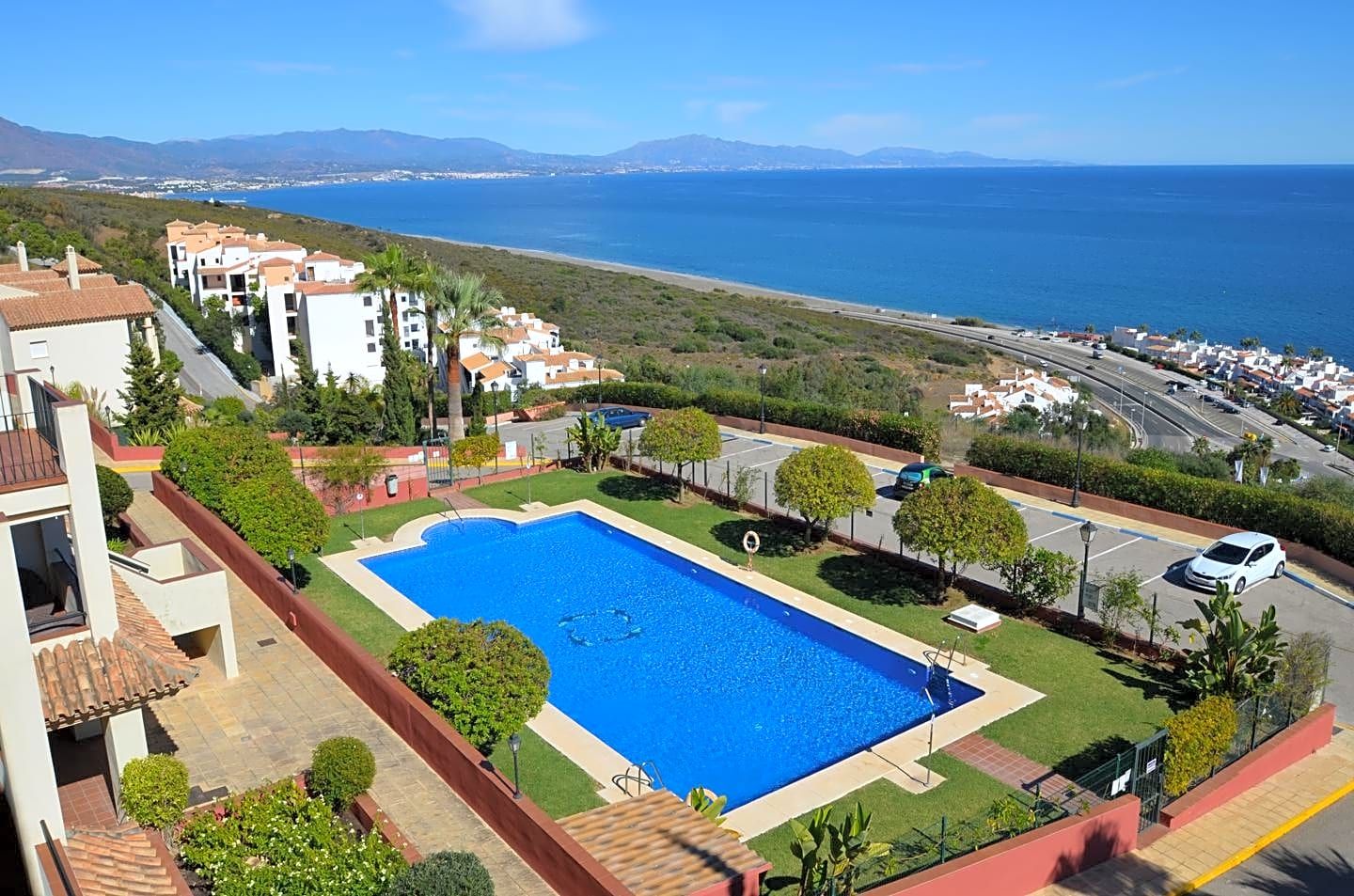 3 bedrooms Penthouse in Chullera, Spain No. 39220