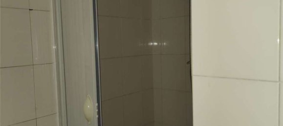 3 Schlafzimmer Wohnung in Santa Maria Capua Vetere, Italy, Nr. 335951 15