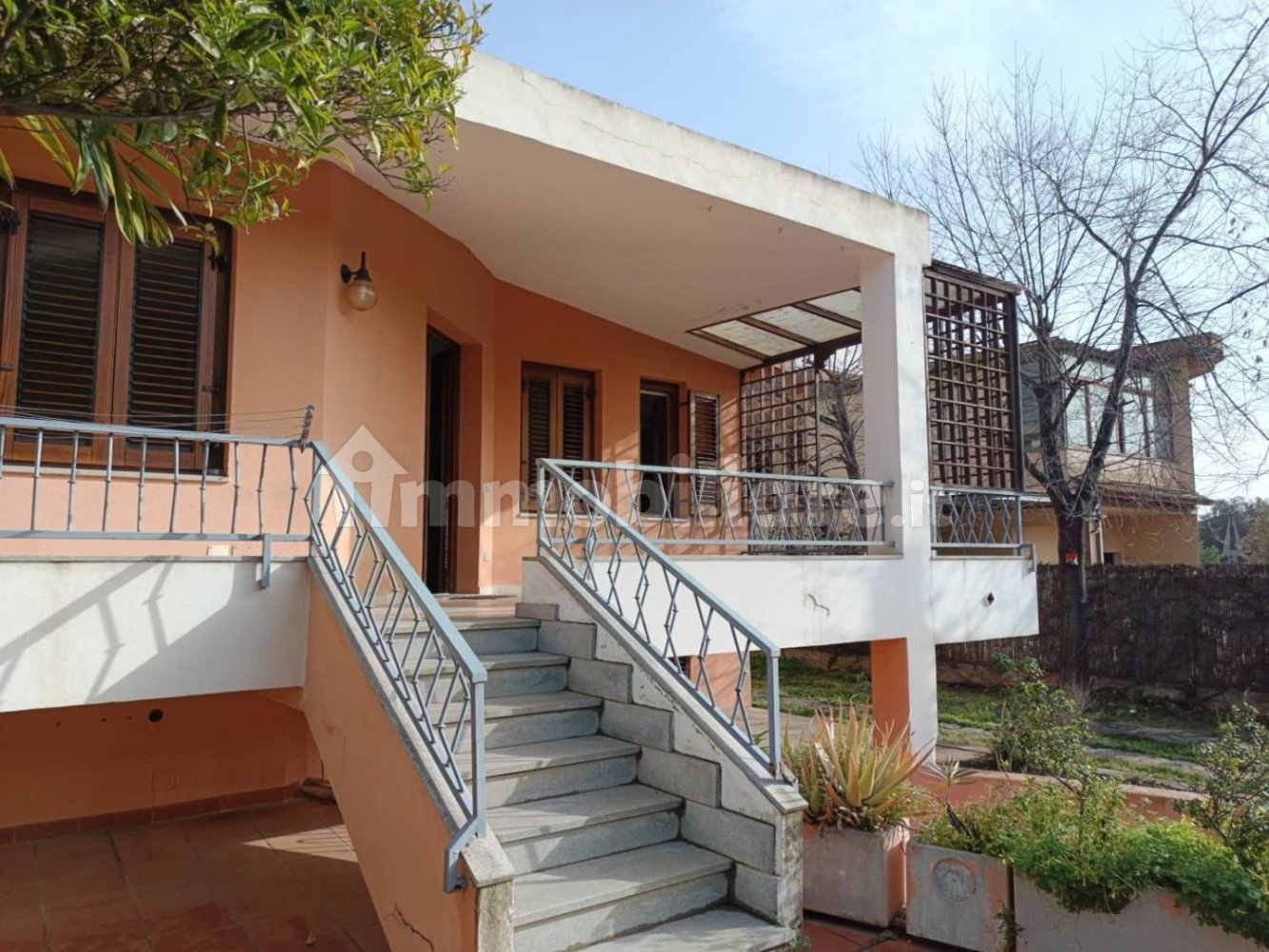 3 bedrooms House in Tortolì, Italy No. 305380