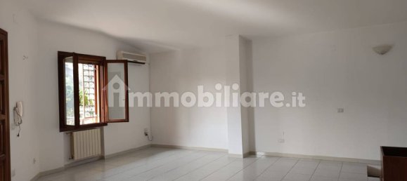 3 bedrooms House in Tortolì, Italy No. 305380 8