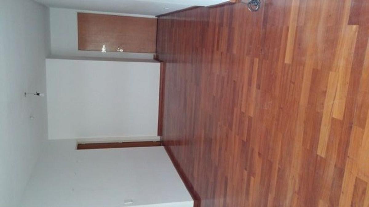 Apartamento de 3 dormitorios en Buenos Aires, Argentina No. 68157