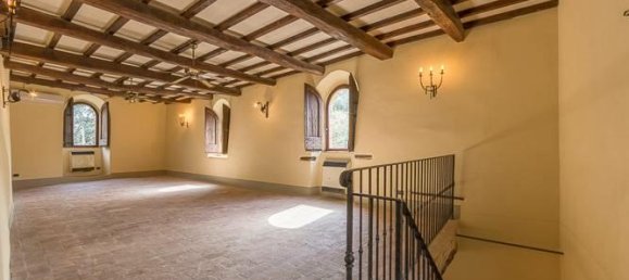 6 bedrooms Castles in Perugia, Italy No. 56478 12