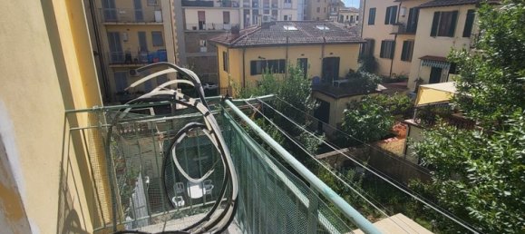 3 bedrooms Apartment in Florence, Italy No. 363895 20