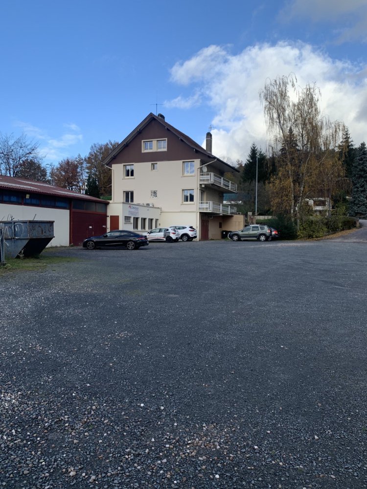 Здание с 2 спальнями в Сен-Дье, Франция № 228376