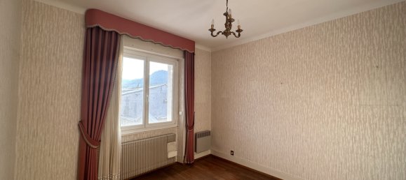 Здание с 2 спальнями в Сен-Дье, Франция № 228376 6