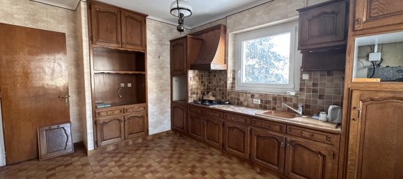 Здание с 2 спальнями в Сен-Дье, Франция № 228376 12