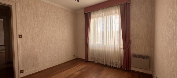 Здание с 2 спальнями в Сен-Дье, Франция № 228376 7