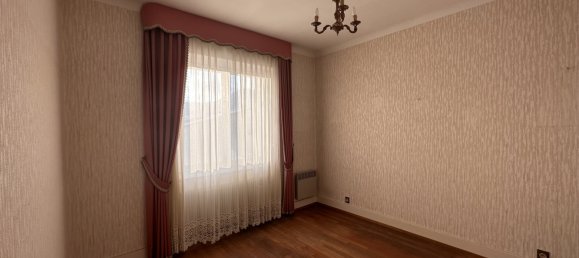 Здание с 2 спальнями в Сен-Дье, Франция № 228376 8