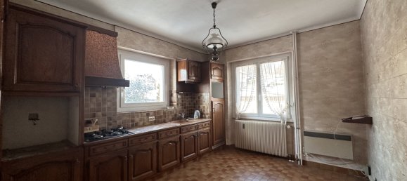 Здание с 2 спальнями в Сен-Дье, Франция № 228376 11