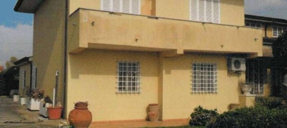 Villa de 4 divisões em Latina, Italy N.º 291483 7