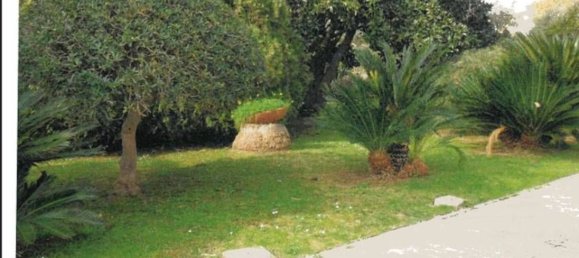 Villa de 4 divisões em Latina, Italy N.º 291483 3