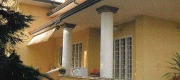 Villa de 4 divisões em Latina, Italy N.º 291483 20