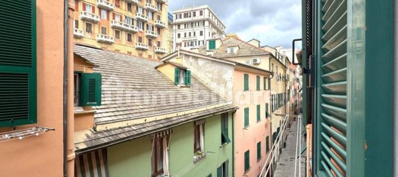 Apartamento de 1 dormitorio en Genoa, Italy No. 11694 10