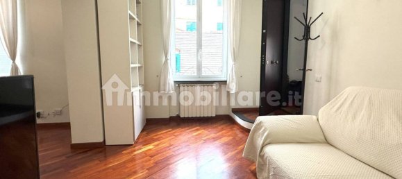 Apartamento de 1 dormitorio en Genoa, Italy No. 11694 4