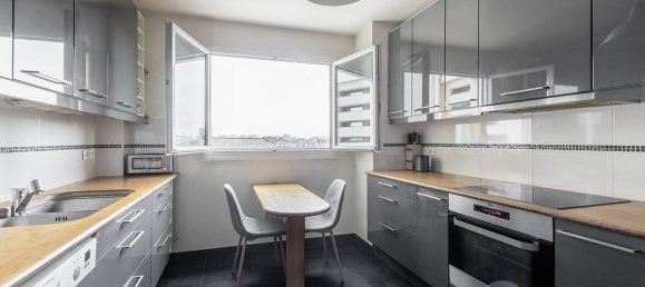 Apartamento de 3 dormitorios en Asnieres-sur-Seine, France No. 183971 3