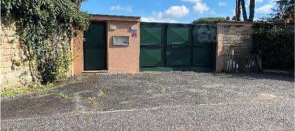 9 rooms House in Rome, Italy No. 191413 21