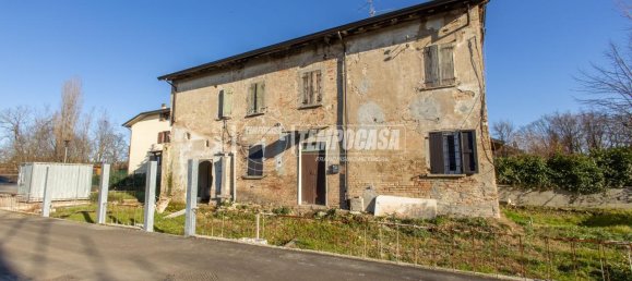 4-salle Appartement à Reggio Emilia, Italy No. 92001 5