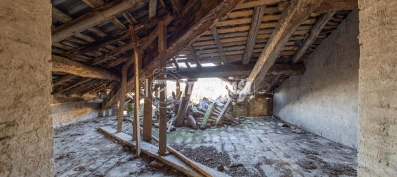 4-salle Appartement à Reggio Emilia, Italy No. 92001 19