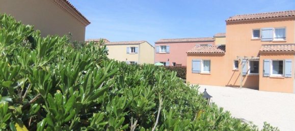 3 bedrooms Villa in L'Isle-sur-la-Sorgue, France No. 1902 9