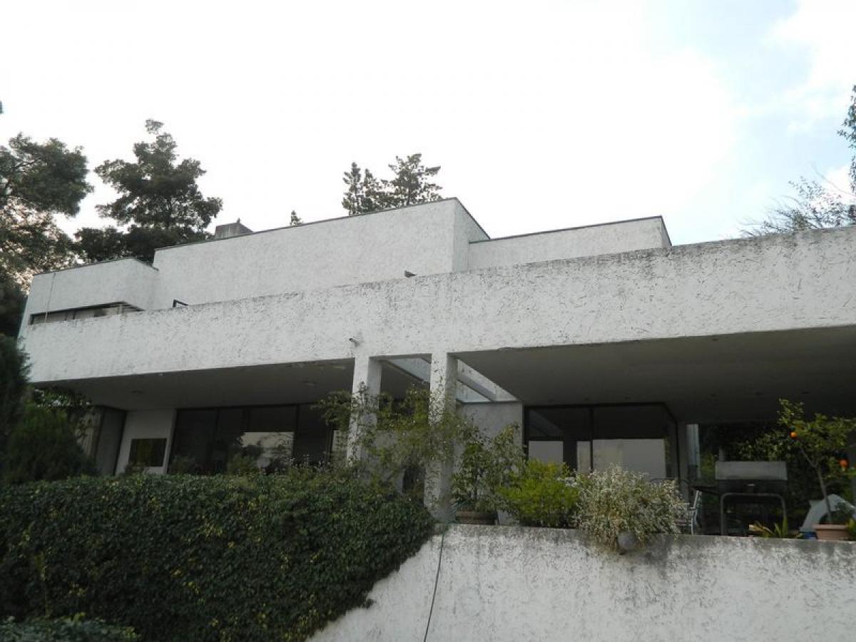 4 bedrooms House in Santiago, Chile No. 4832