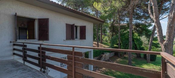 10 bedrooms Villa in Ostra, Italy No. 371960 9