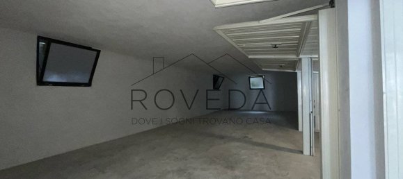 33m² Garage in Casier, Italy No. 293613 3
