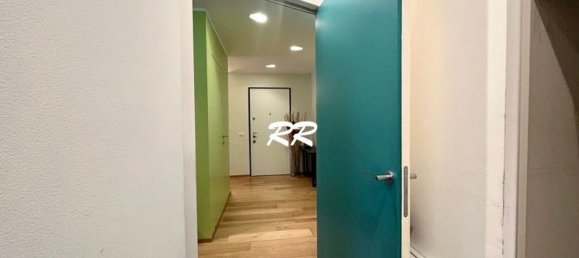 5 rooms Apartment in Milan, Italy No. 314218 3